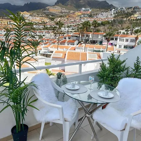 Malibu Park Sol Apartment *