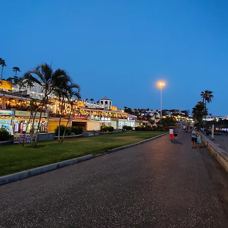 Apartman Malibu Park Sol *
